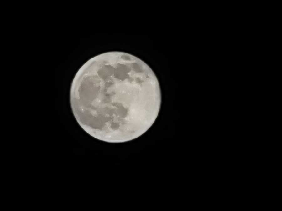 نمونه عکس حالت ماه آنر مجیک ۵ پرو